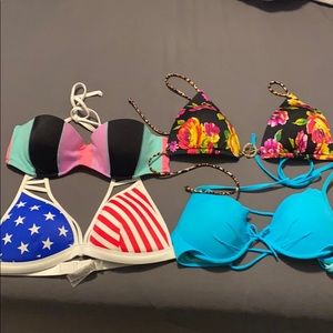 FOUR Victoria’s Secret Bikini Tops Medium/36B